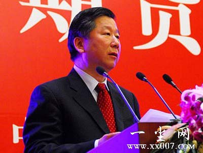 �и��֣���ָ�ڻ�����ƽ���Ƴ���ȫ����